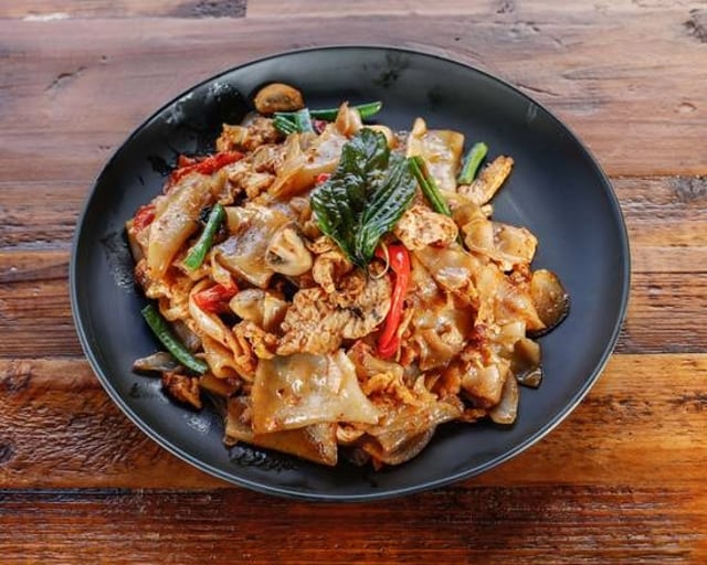 Drunken Noodle (Lunch).